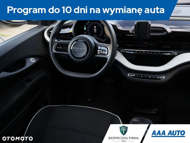 Fiat 500e - 8