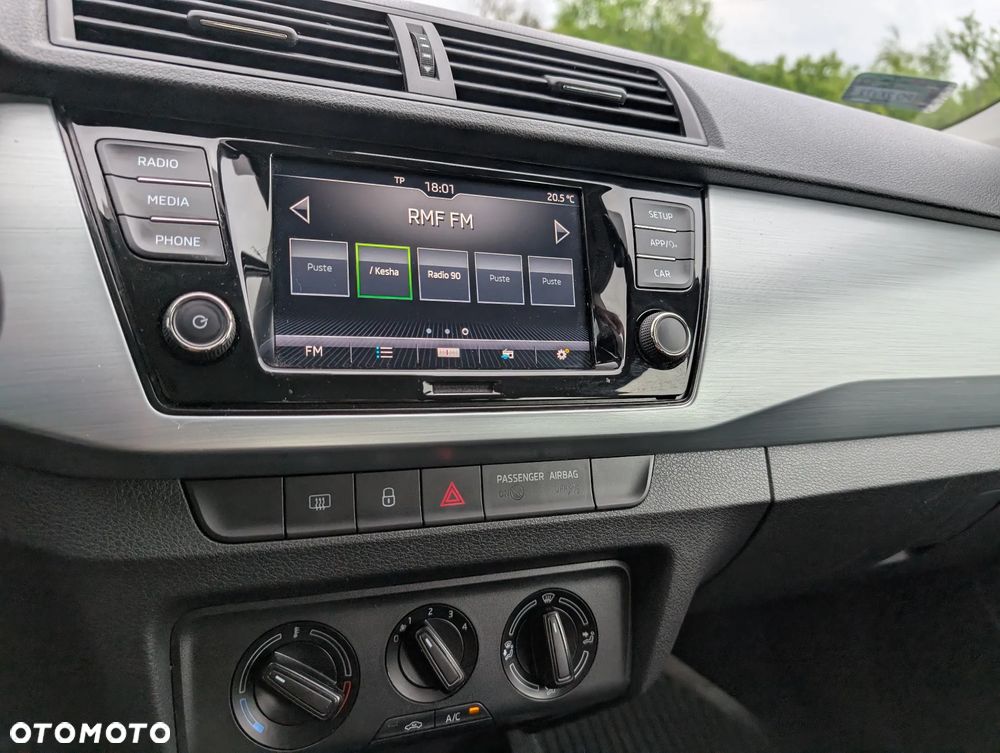 Skoda Fabia 1.0 TSI Ambition - 25