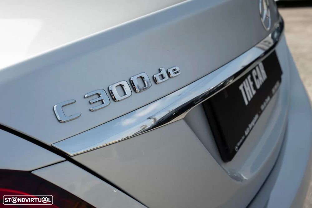 Mercedes-Benz C 300 de AMG Line - 8