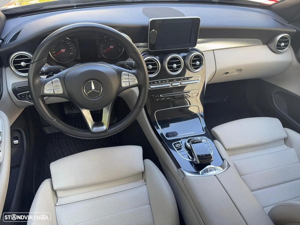 Mercedes-Benz C 220 d Aut. - 31