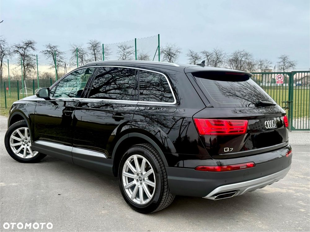 Audi Q7 - 6