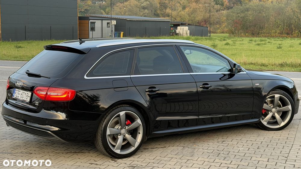 Audi A4 Avant 2.0 TDI DPF quattro S tronic S line Sportpaket - 14