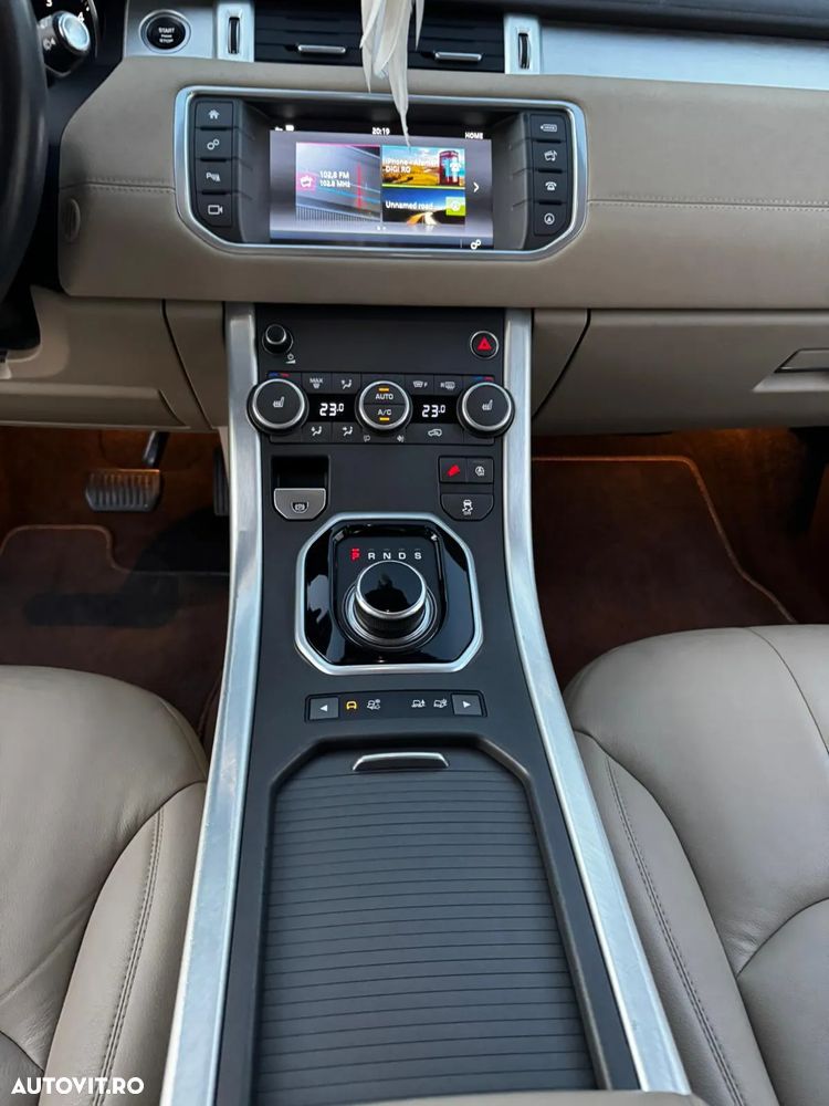 Land Rover Range Rover Evoque - 9