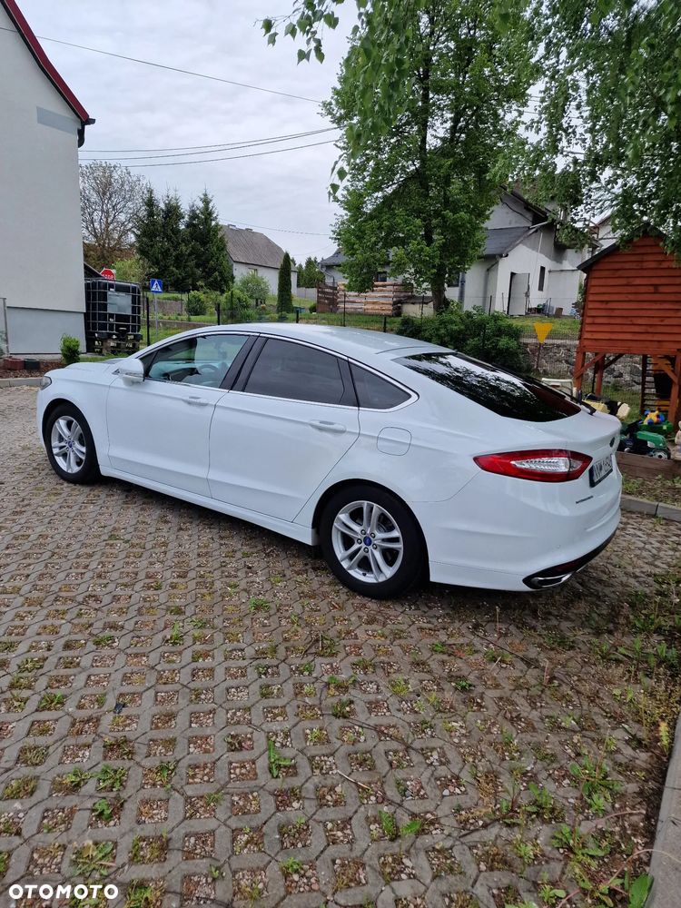 Ford Mondeo 2.0 TDCi Titanium PowerShift - 25