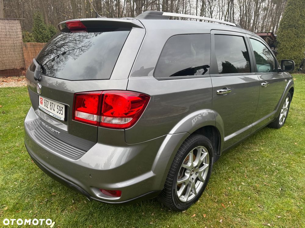 Fiat Freemont 2.0 Multijet Lounge - 16