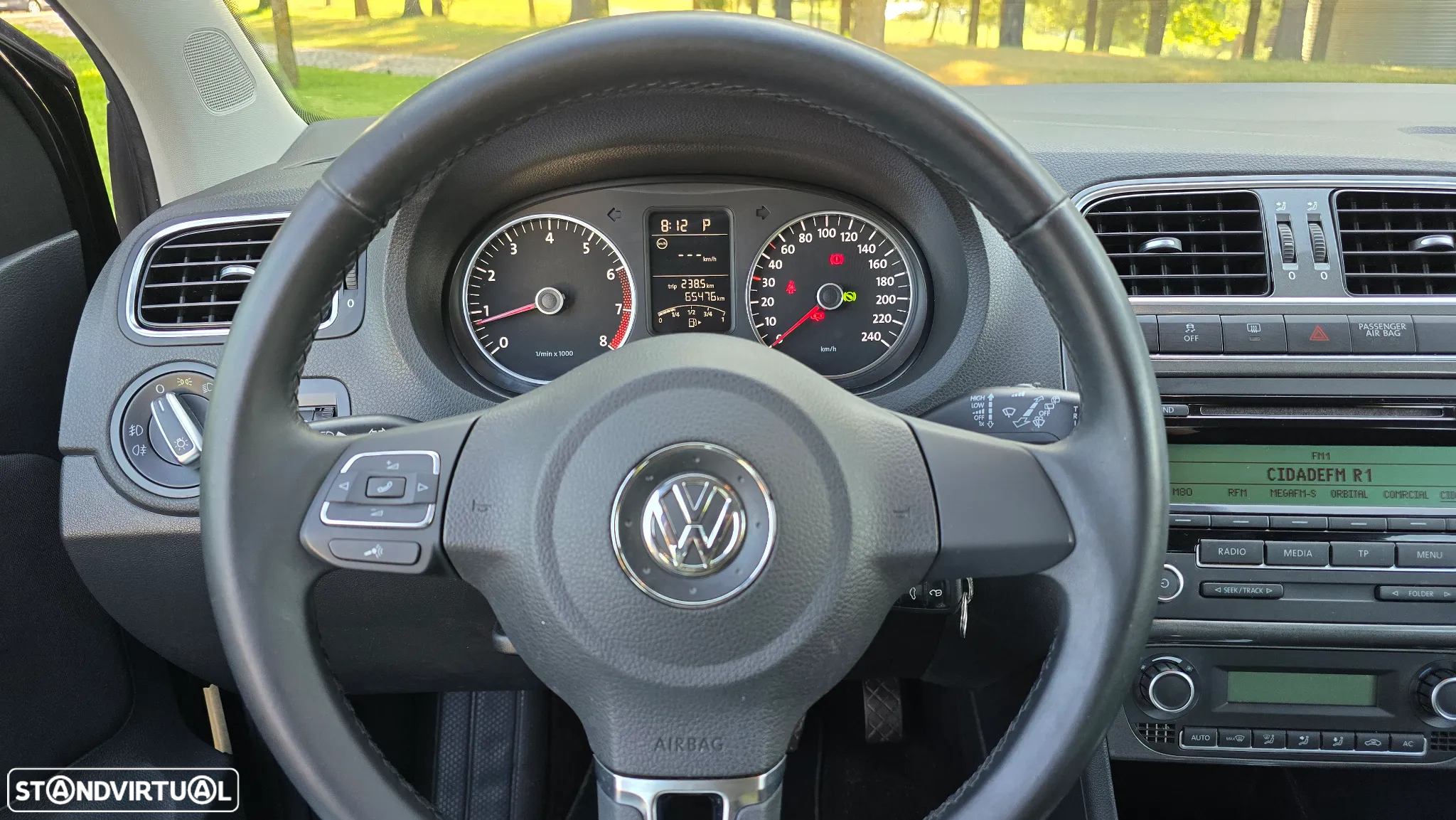 VW Polo 1.4 Highline DSG - 21