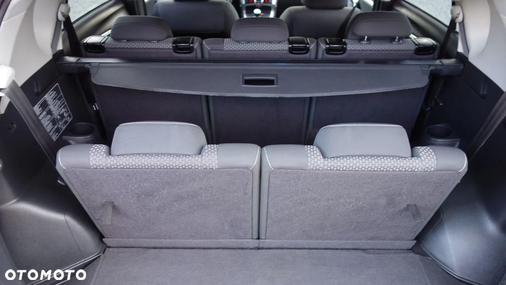 Toyota Verso 2.0 D-4D Premium 7os - 25