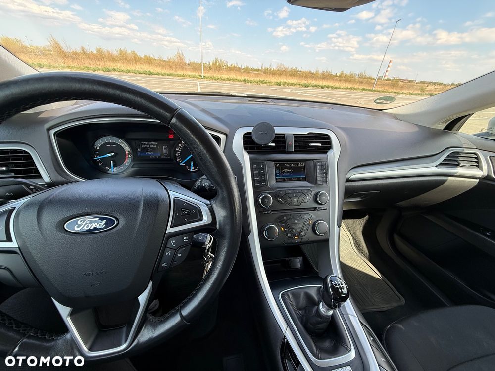 Ford Mondeo 1.5 EcoBoost Trend - 12