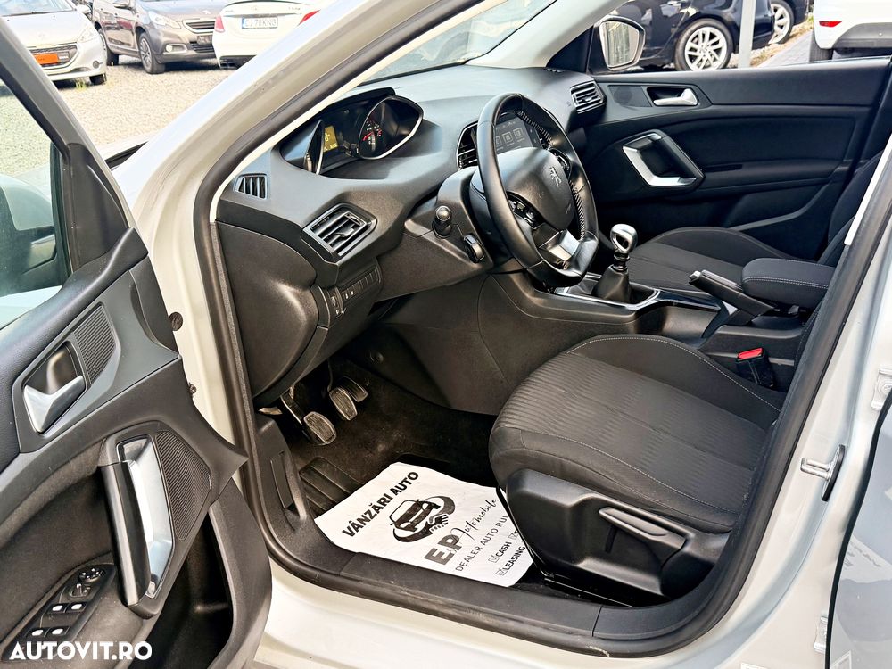 Peugeot 308 BlueHDi 120 Stop & Start Business-Line - 9