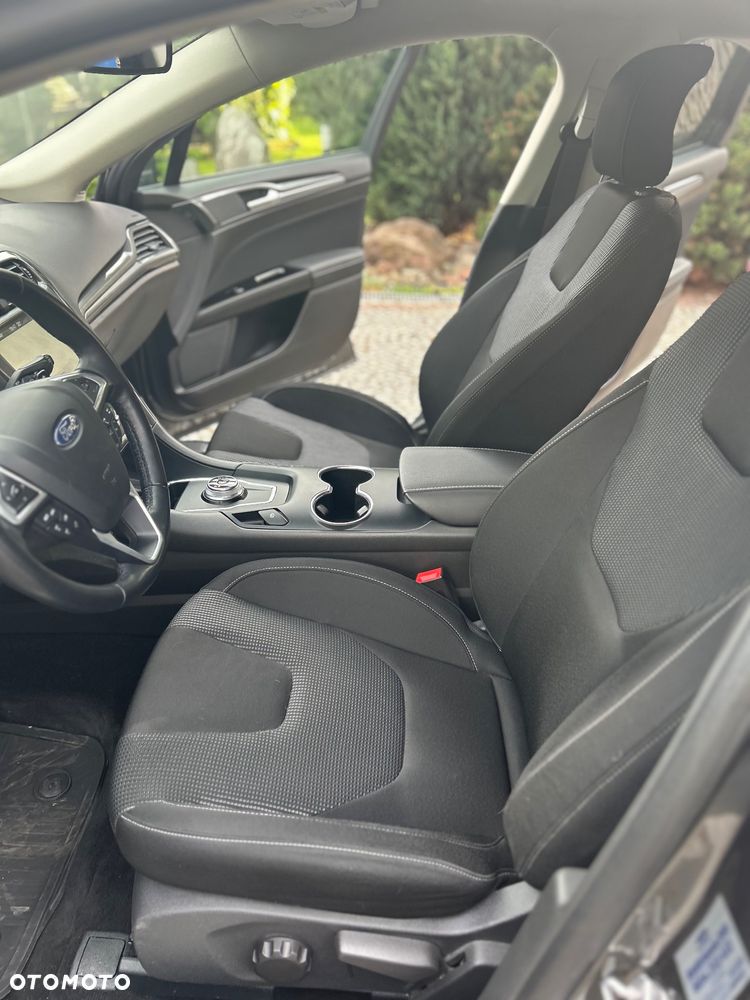 Ford Mondeo 2.0 EcoBlue Titanium - 13