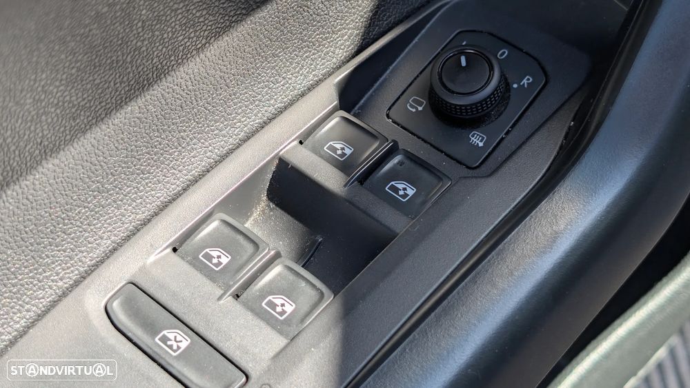 VW Taigo 1.0 TSI Urban DSG - 14