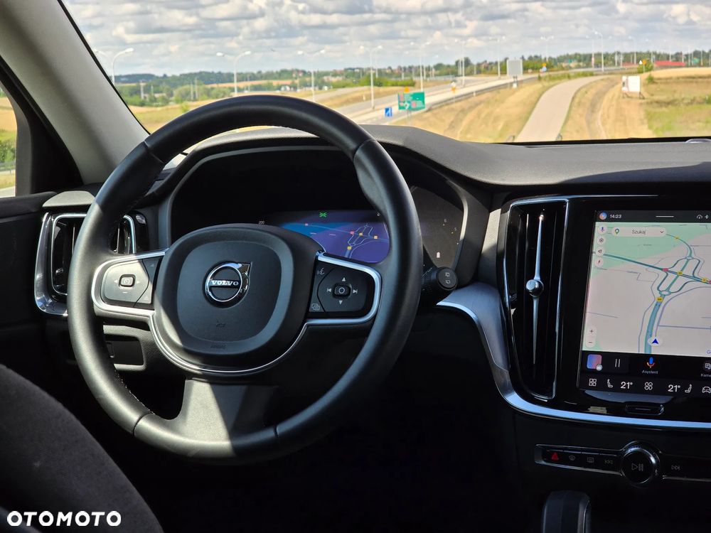 Volvo V60 B4 D Core - 21