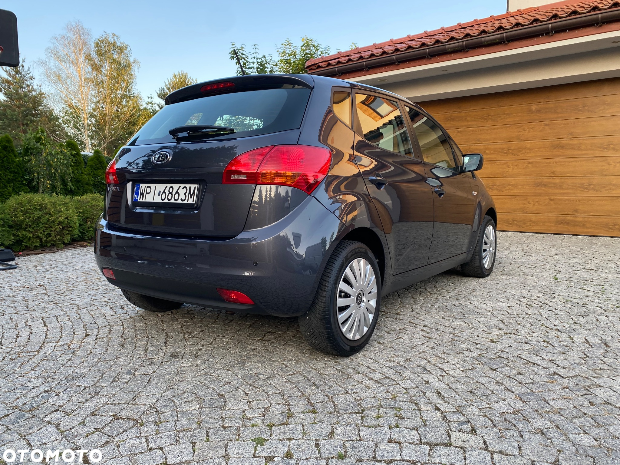 Kia Venga - 12