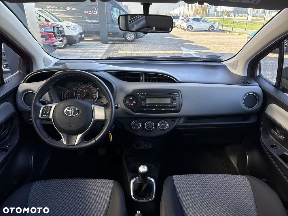 Toyota Yaris 1.0 Active EU6 - 11