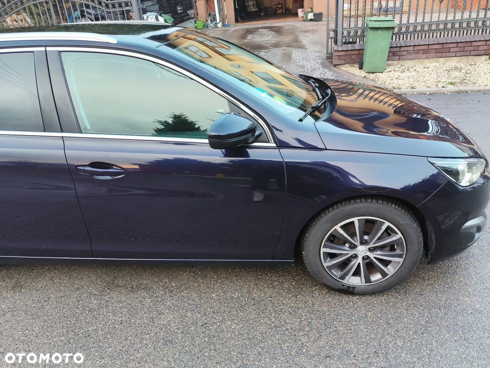 Peugeot 308 BlueHDi 120 EAT6 Stop & Start Allure - 31