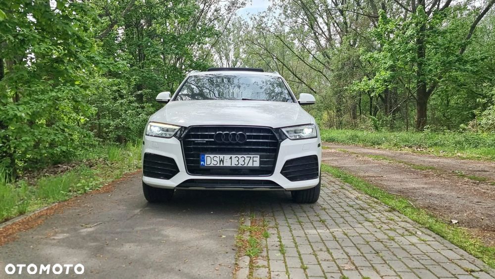 Audi Q3 - 18