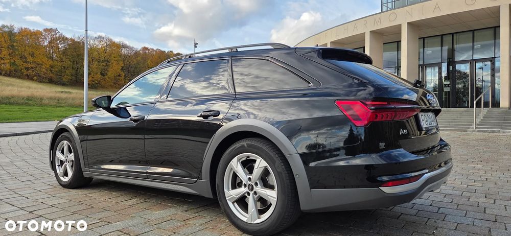 Audi A6 Allroad - 23
