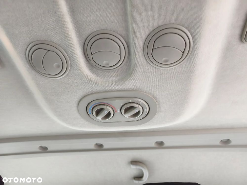 Fiat Ducato Panorama 9 osobowy 2.3 150 koni 9 osobówka + Przewóz Osób Niepełnosprawnych 9 osob - 15