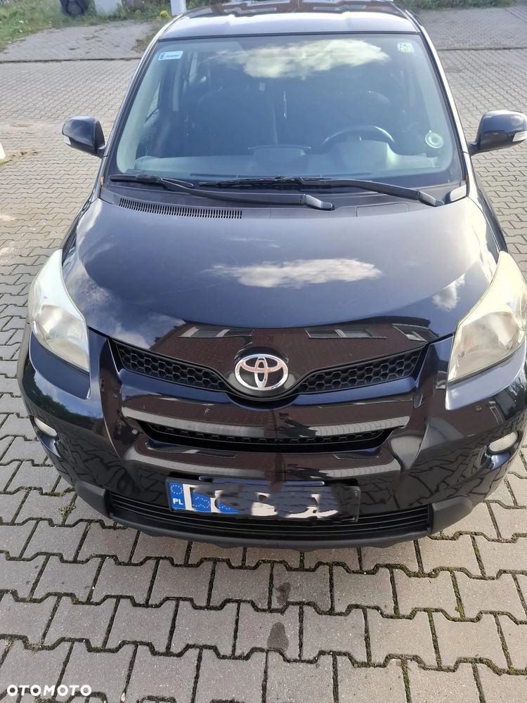 Toyota Urban Cruiser 2011 photo 2