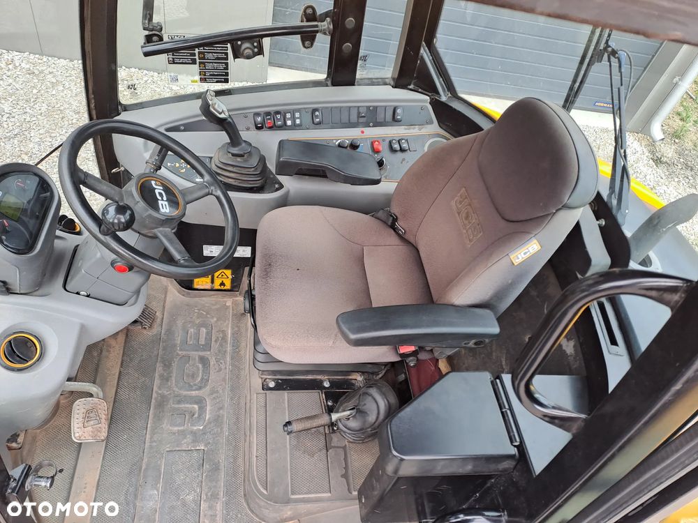 JCB 409 SV 2019 ROK Z NIEMIEC TYLKO 1986 MTH / 406 / 407 - 16