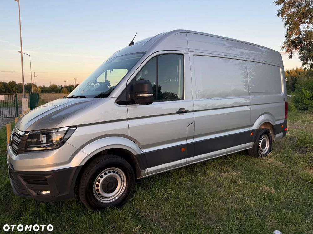 Volkswagen Crafter - 1
