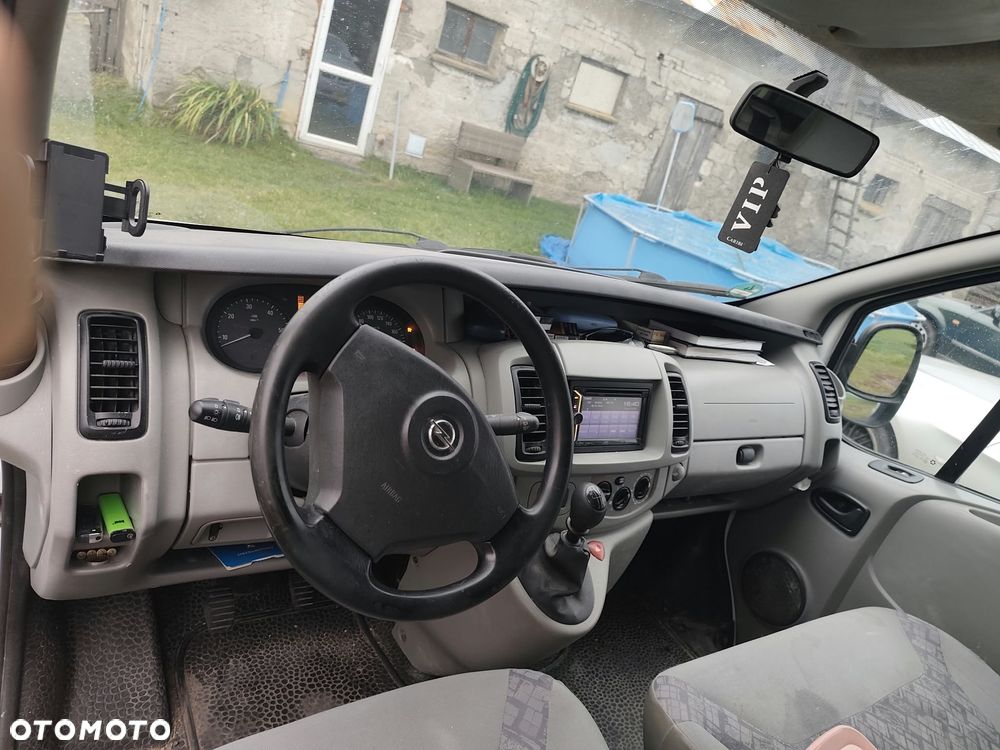 Opel Vivaro - 13