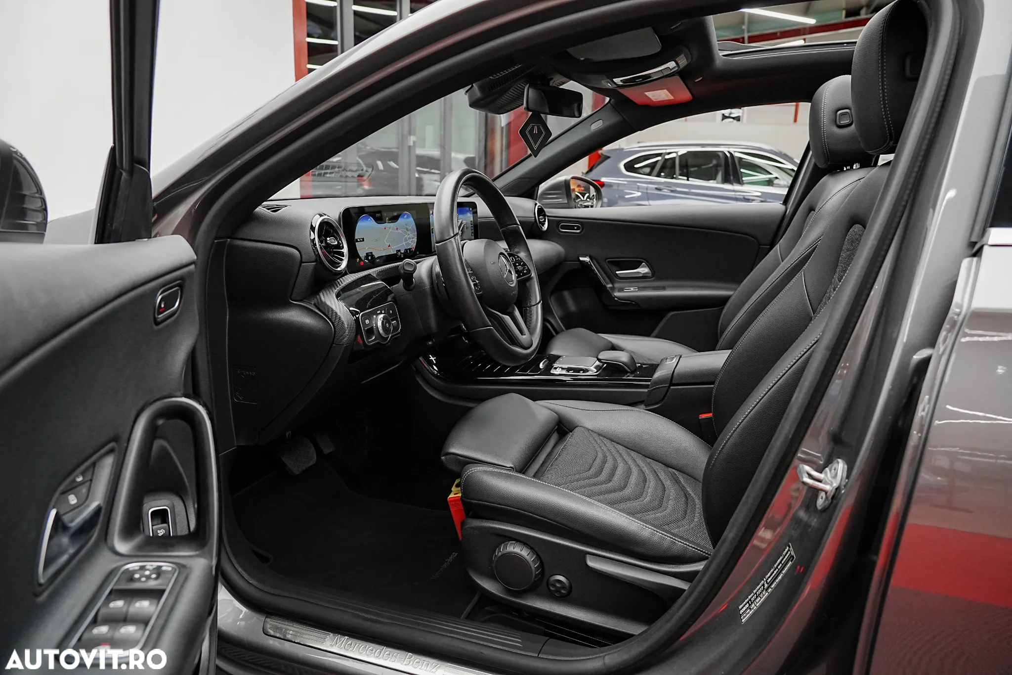 Mercedes-Benz A 180 d 7G-DCT Progressive - 4