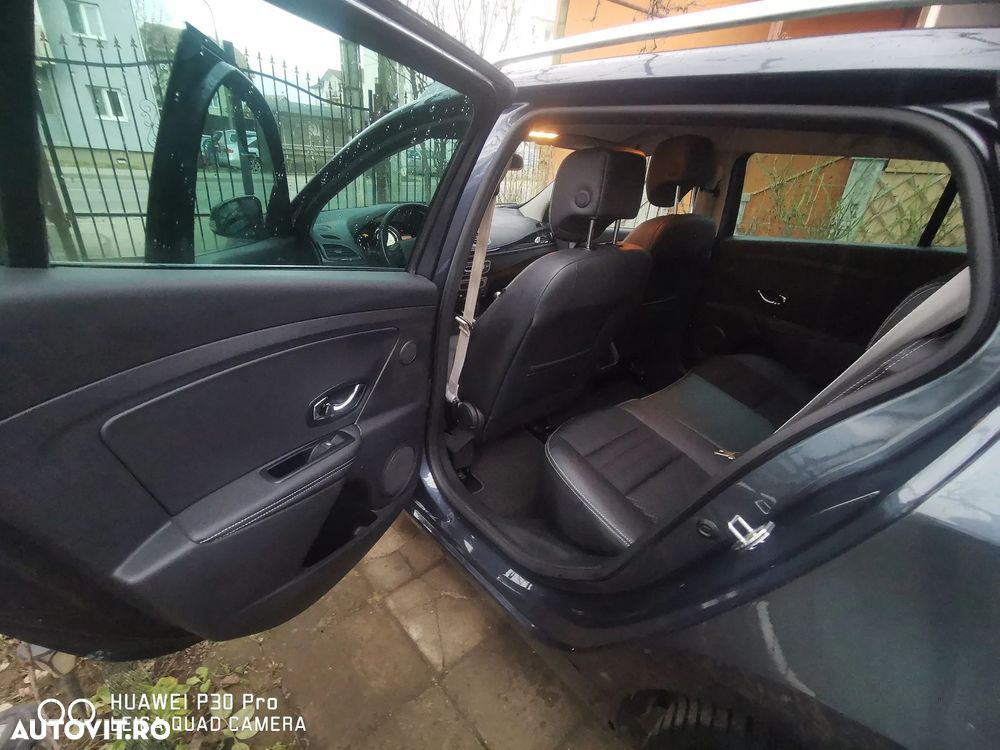 Renault Megane ENERGY dCi 130 Start & Stop Bose Edition - 16