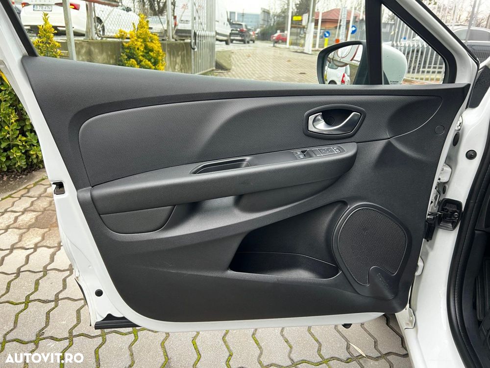 Renault Clio IV TCe Life - 31