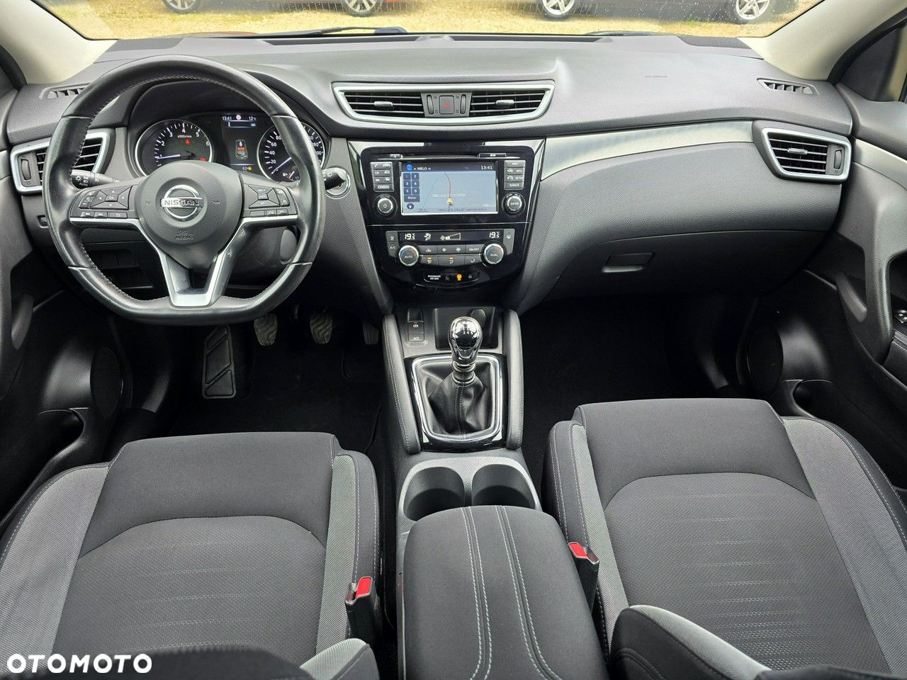 Nissan Qashqai 1.2 DIG-T N-Connecta Xtronic EU6 - 8
