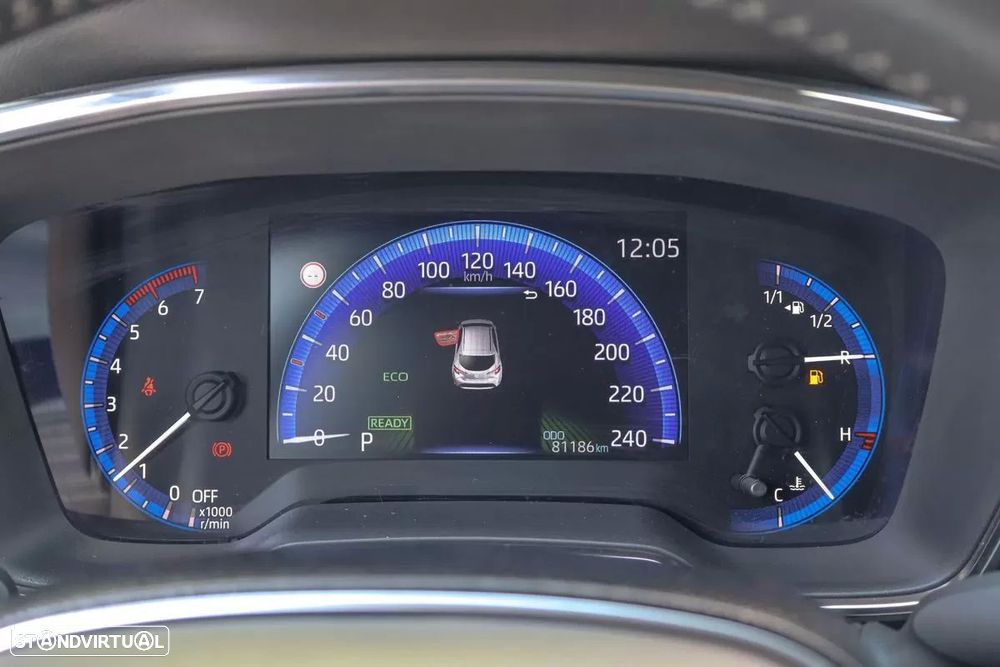 Toyota Corolla 1.8 Hybrid Comfort - 23