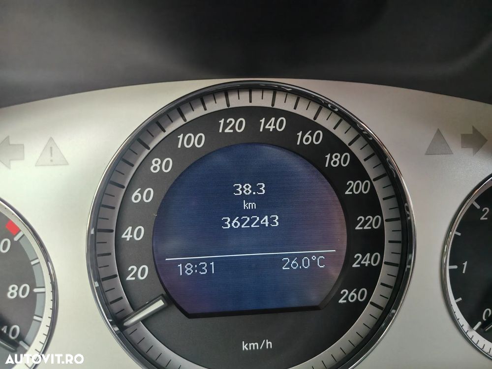 Mercedes-Benz C 220 CDI DPF Avantgarde - 13