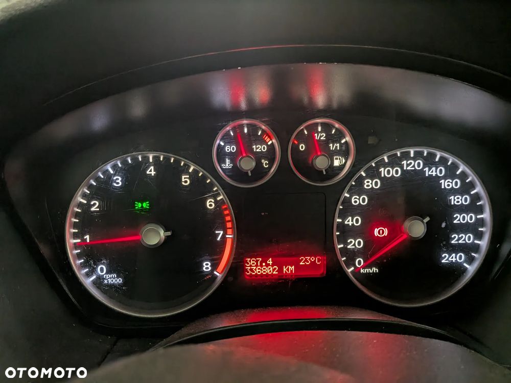 Ford Focus - 9
