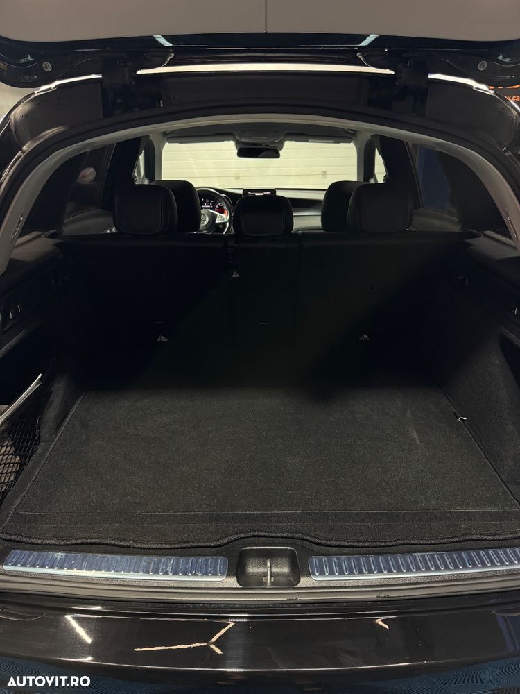 Mercedes-Benz GLC AMG 43 4Matic 9G-TRONIC - 17