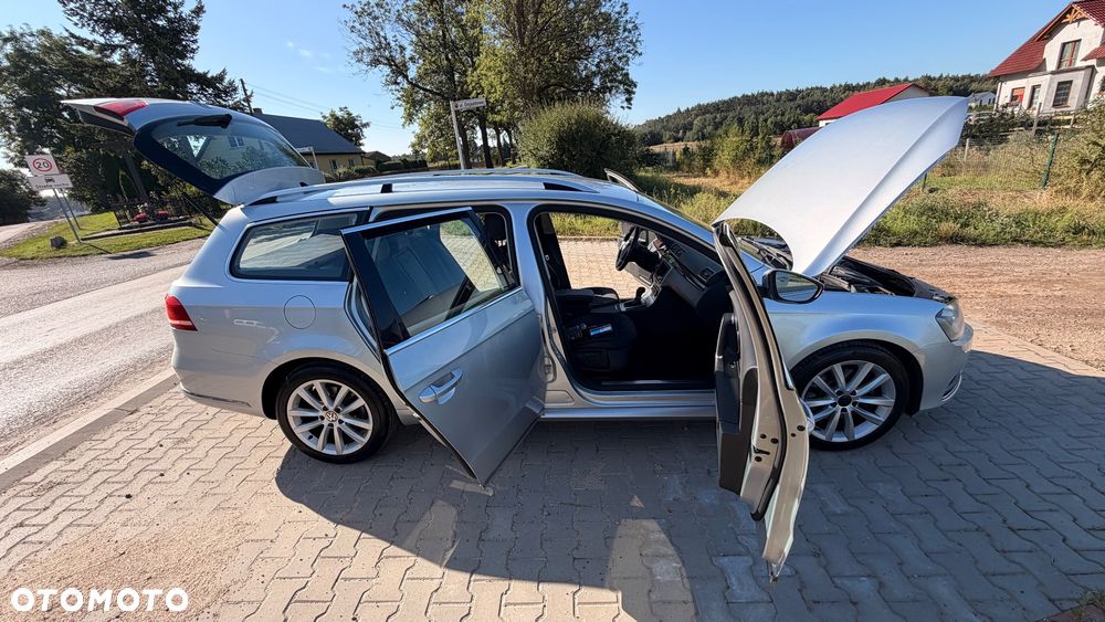 Volkswagen Passat Variant 2.0 TDI DPF Sportline DSG - 4