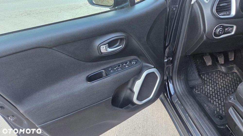 Jeep Renegade 1.4 MultiAir Longitude - 15