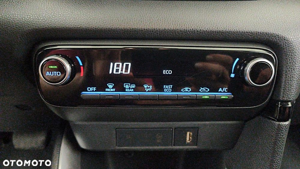Toyota Yaris Hybrid 1.5 Comfort - 24
