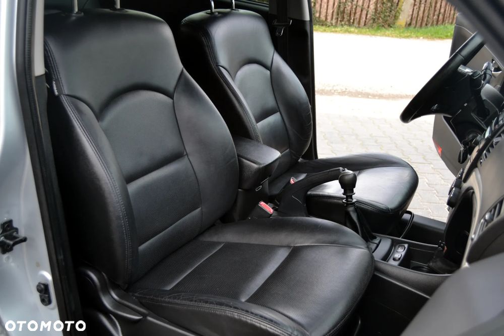 SsangYong/KGM Korando 2.0 E-XDi DPF 2WD Sapphire - 34
