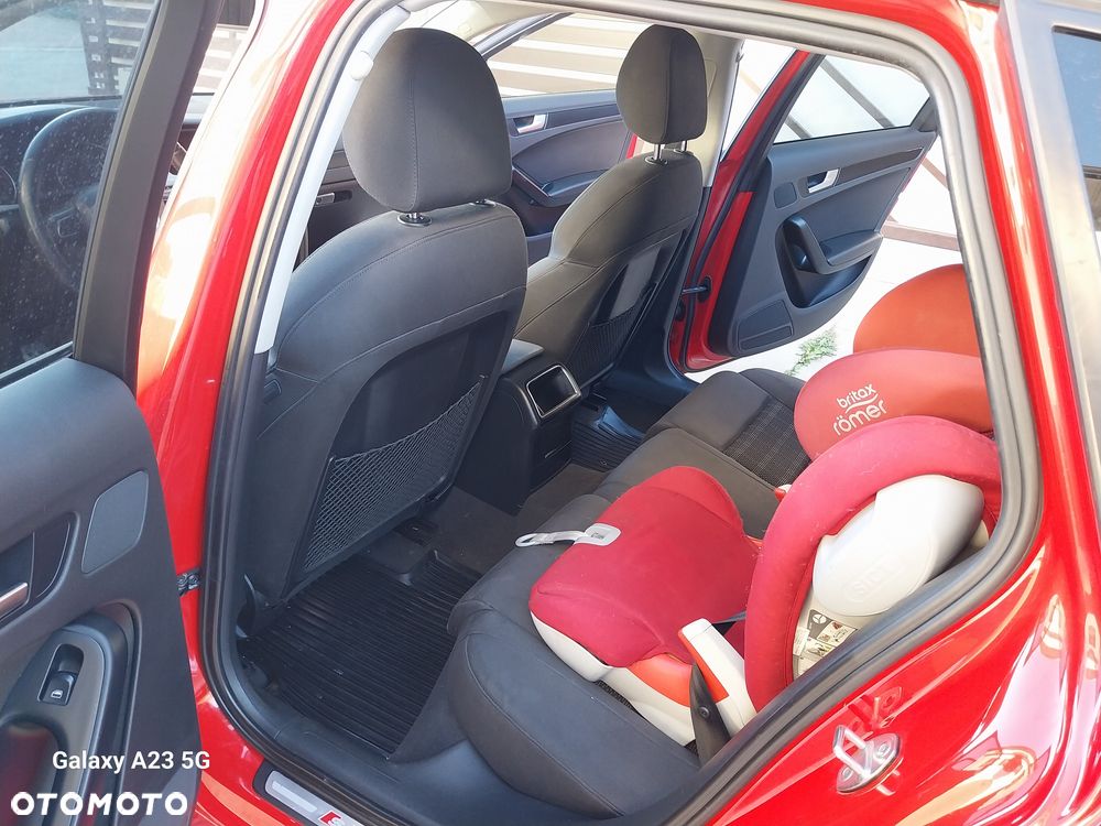 Audi A4 Avant 2.0 TDI Quattro - 6
