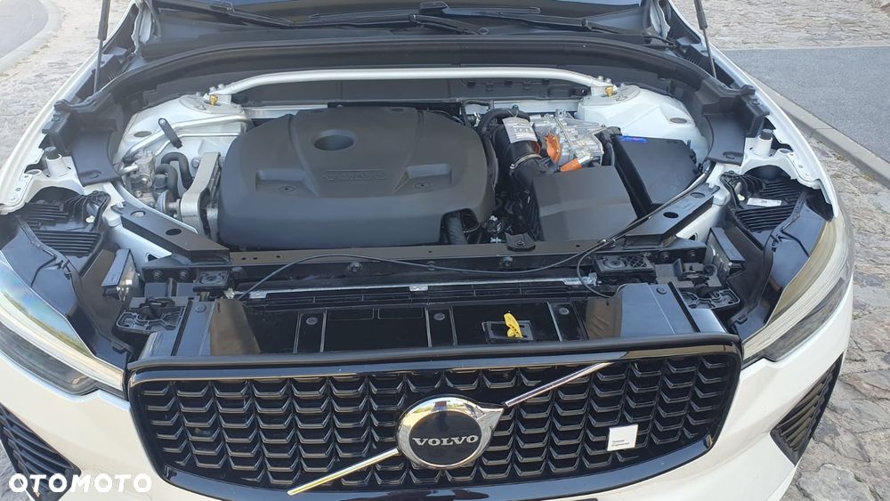 Volvo XC 60 T8 Plug-In Hybrid AWD Polestar Engineered - 10