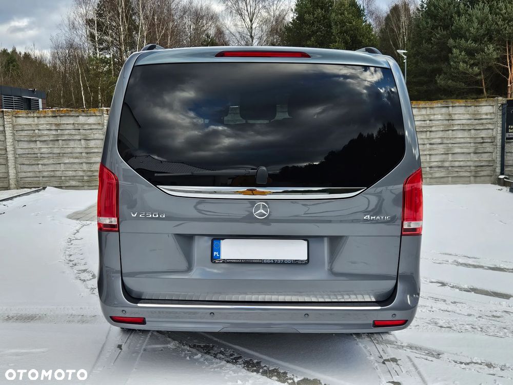 Mercedes-Benz Klasa V 250 d 4-Matic 9G-Tronic - 11