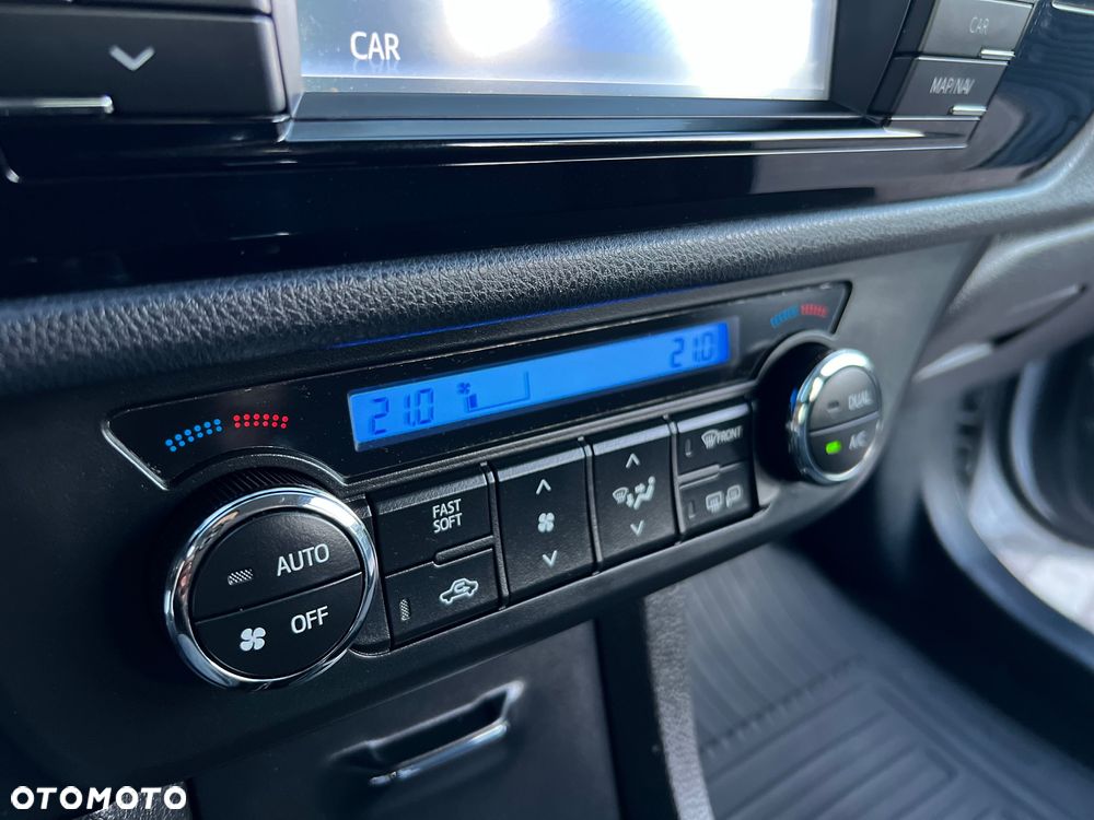 Toyota Corolla 1.6 Premium - 14