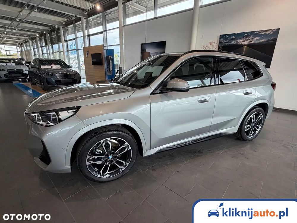 BMW X1 sDrive18i sport - 3