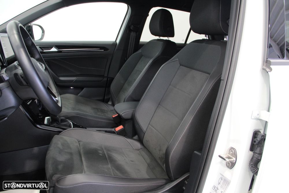 VW T-Roc 1.5 TSI Black Style DSG - 7