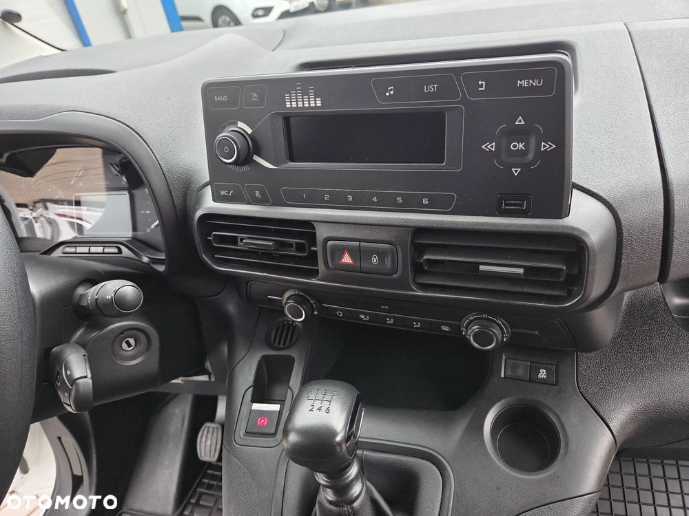 Opel Combo - 32