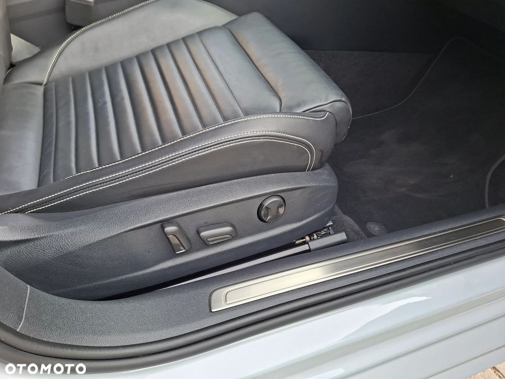 Volkswagen Passat Variant 2.0 TDI BMT Highline DSG - 21