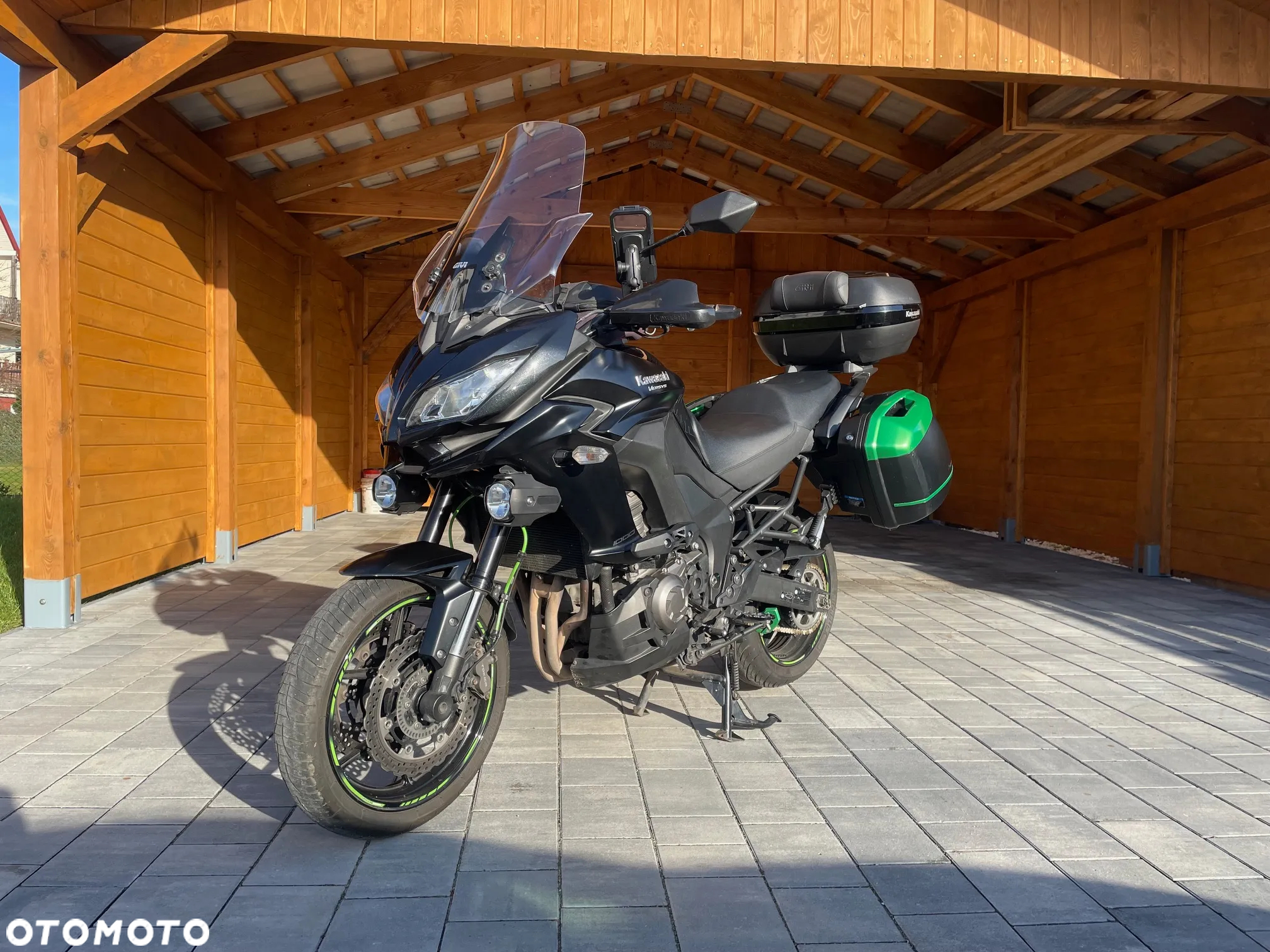 Kawasaki Versys 1000 - 8
