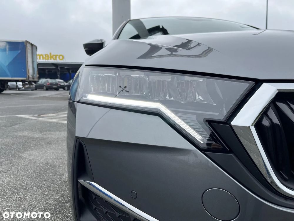 Skoda Octavia 1.5 TSI mHEV Selection DSG - 24