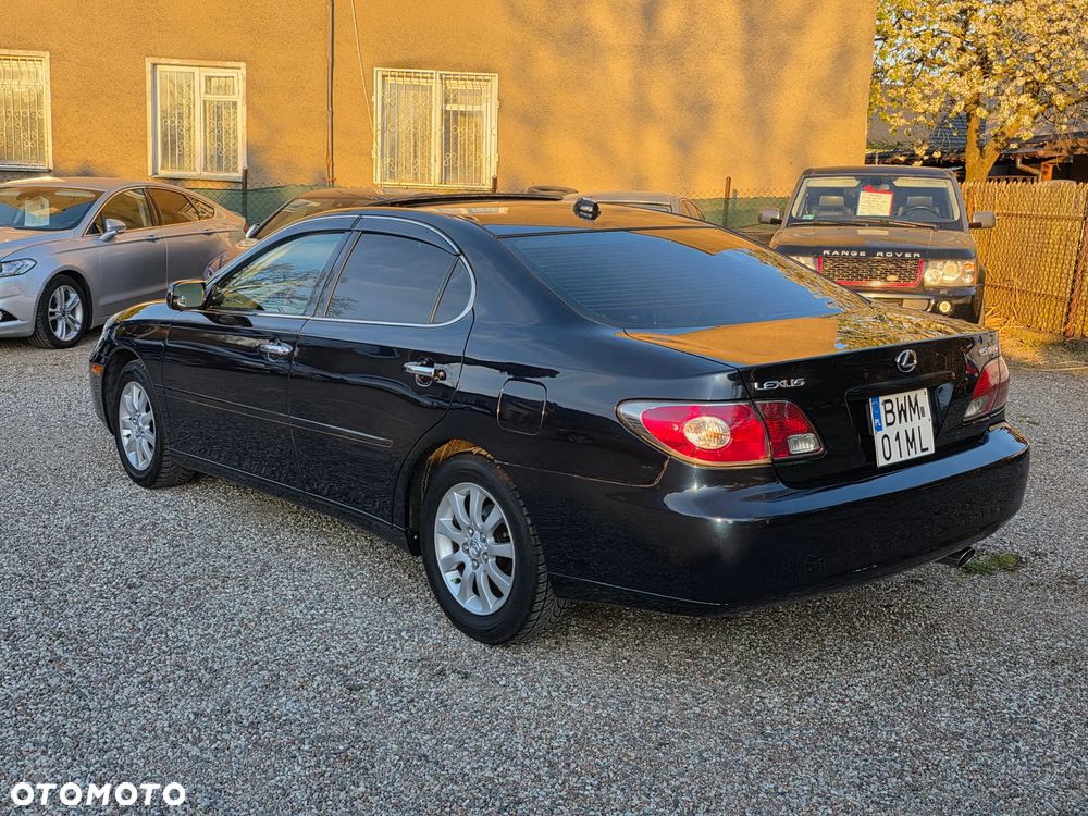 Lexus ES Standard - 2