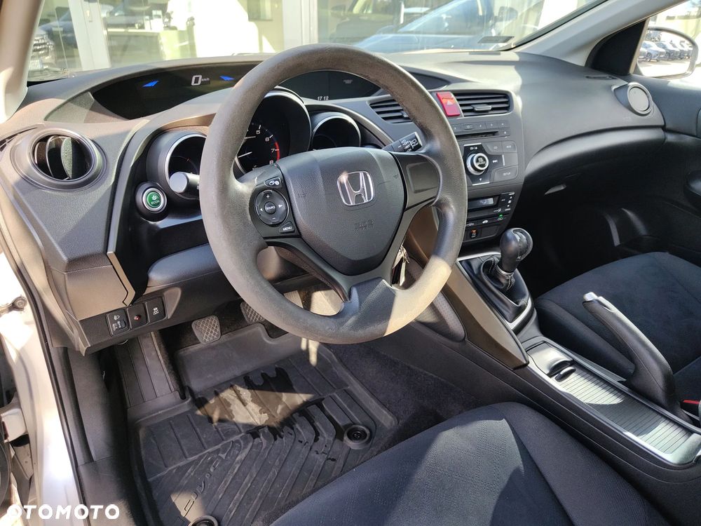 Honda Civic 1.4 Comfort - 11